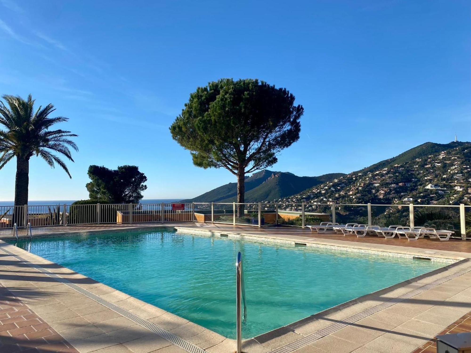 Vue Mer Et Jardin Theoule-sur-Mer Bagian luar foto